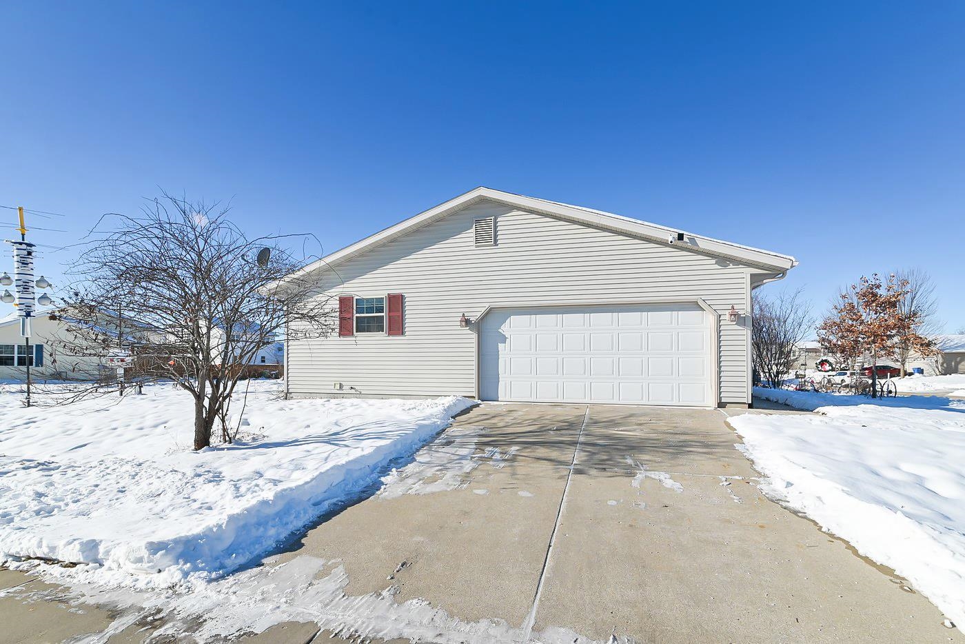 506 Sugar Belleville, WI 53508 - Photo 8 of 51