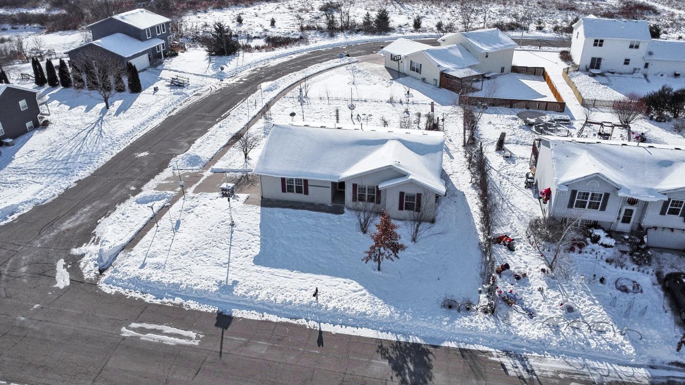 506 Sugar Belleville, WI 53508 - Photo 9 of 51