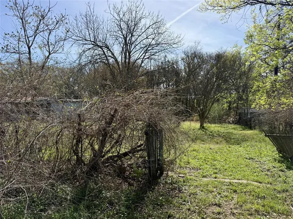 $93,500 | 7727 Hollow Court, Terrell, TX 75161