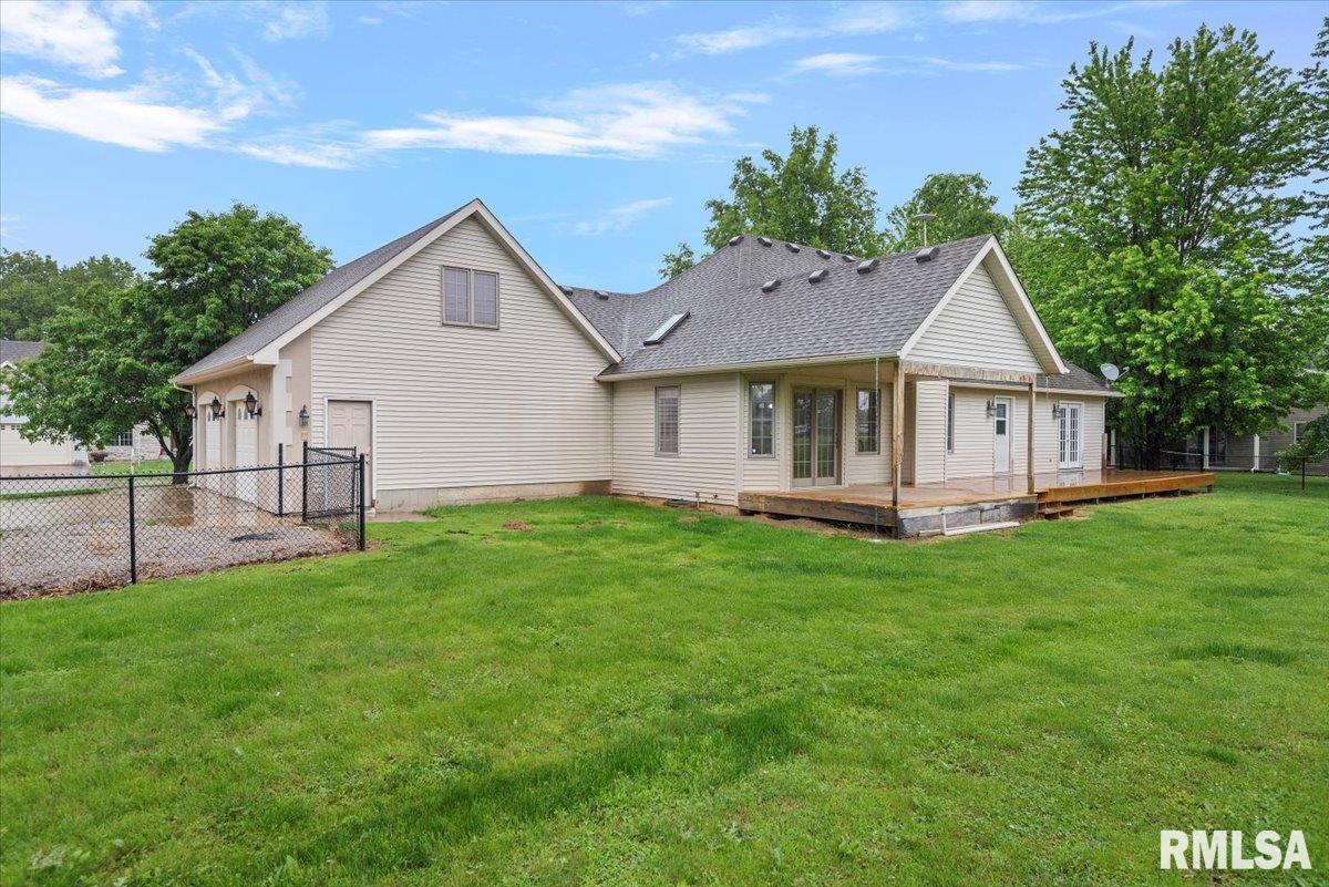 19439 Pinecrest Road Petersburg, IL 62675 - Photo 44 of 46 Gallery Image 44