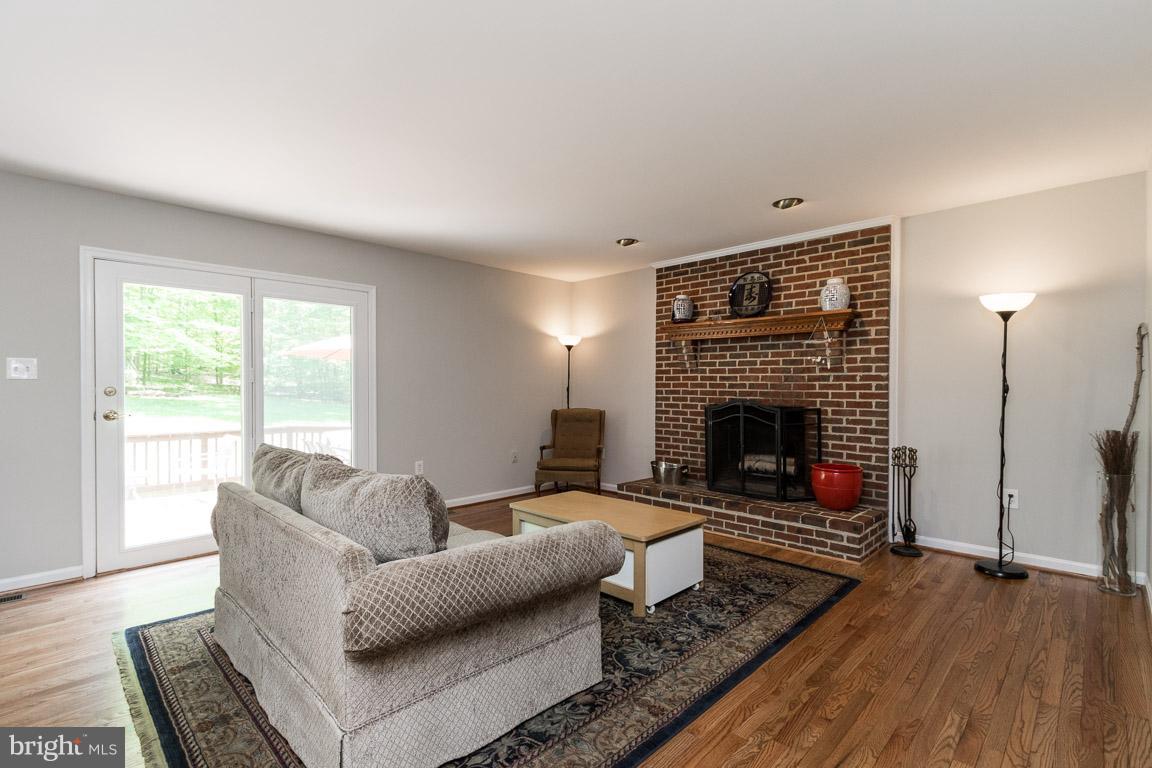 12811 Westside Road Manassas, VA 20112 - Photo 10 of 30 Family Room