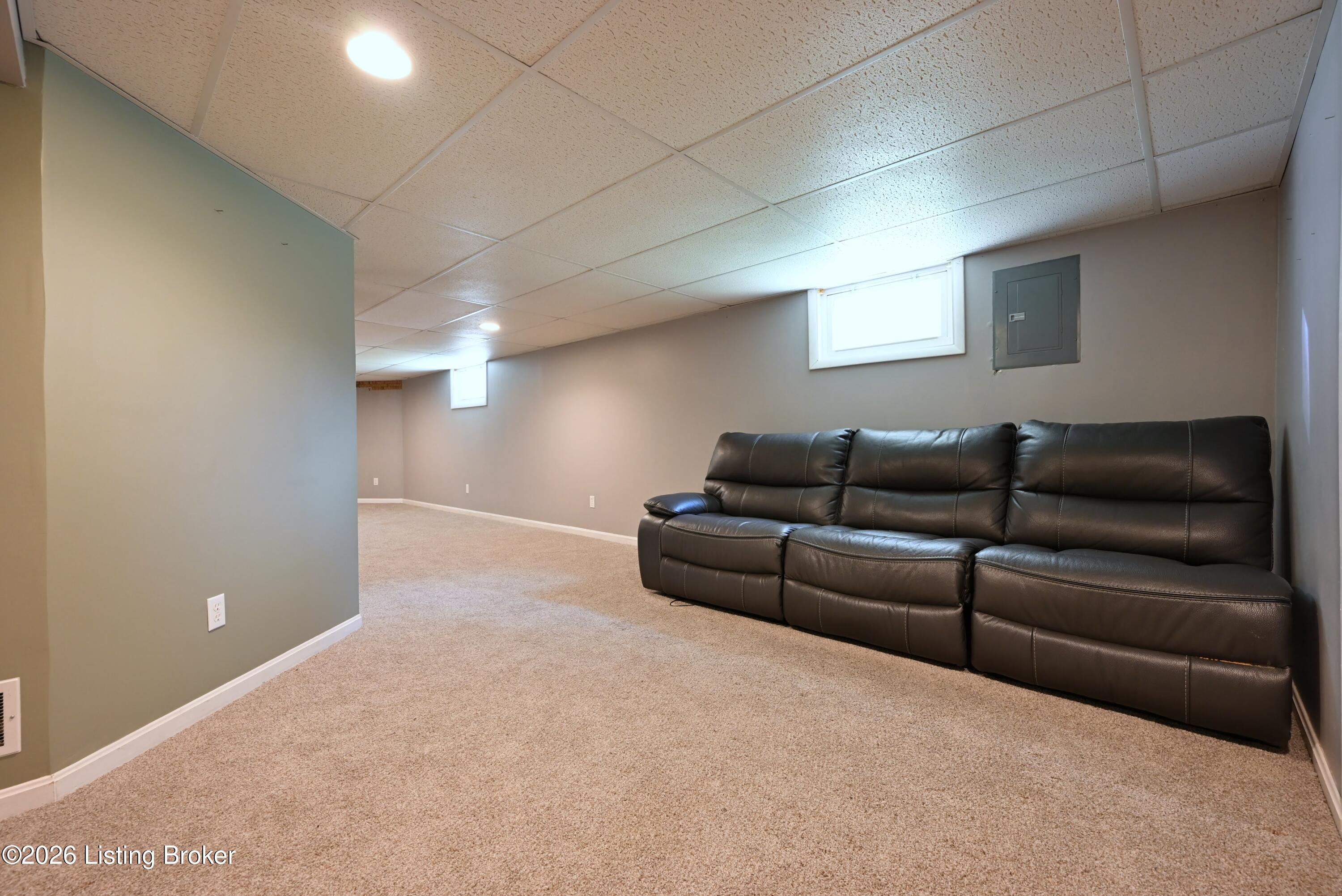 2545 Ridgewood Avenue Louisville, KY 40217 - Photo 28 of 31 DSC_4743