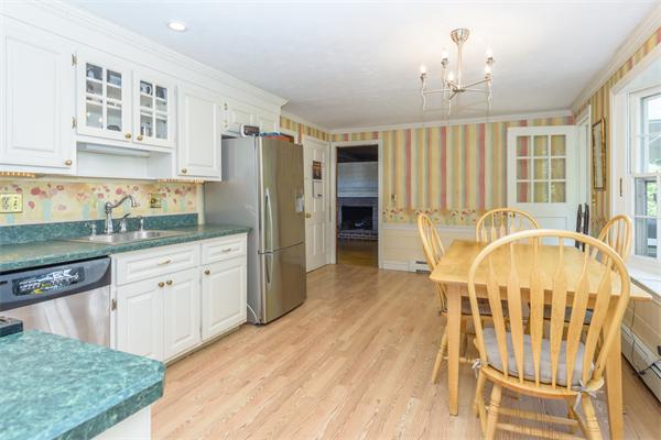 12 Grenadier Road Hingham, MA 02043 - Photo 2 of 12 Gallery Image 2
