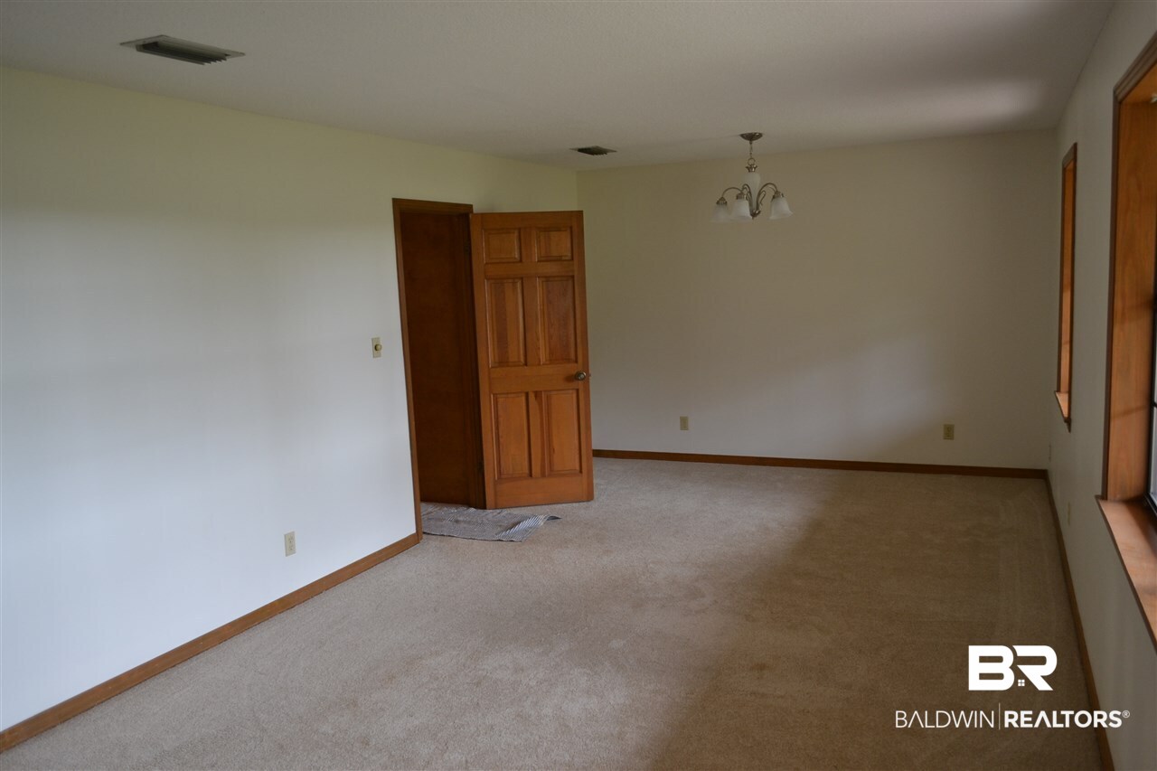 20751 Keller Road Foley, AL 36535 - Photo 10 of 44