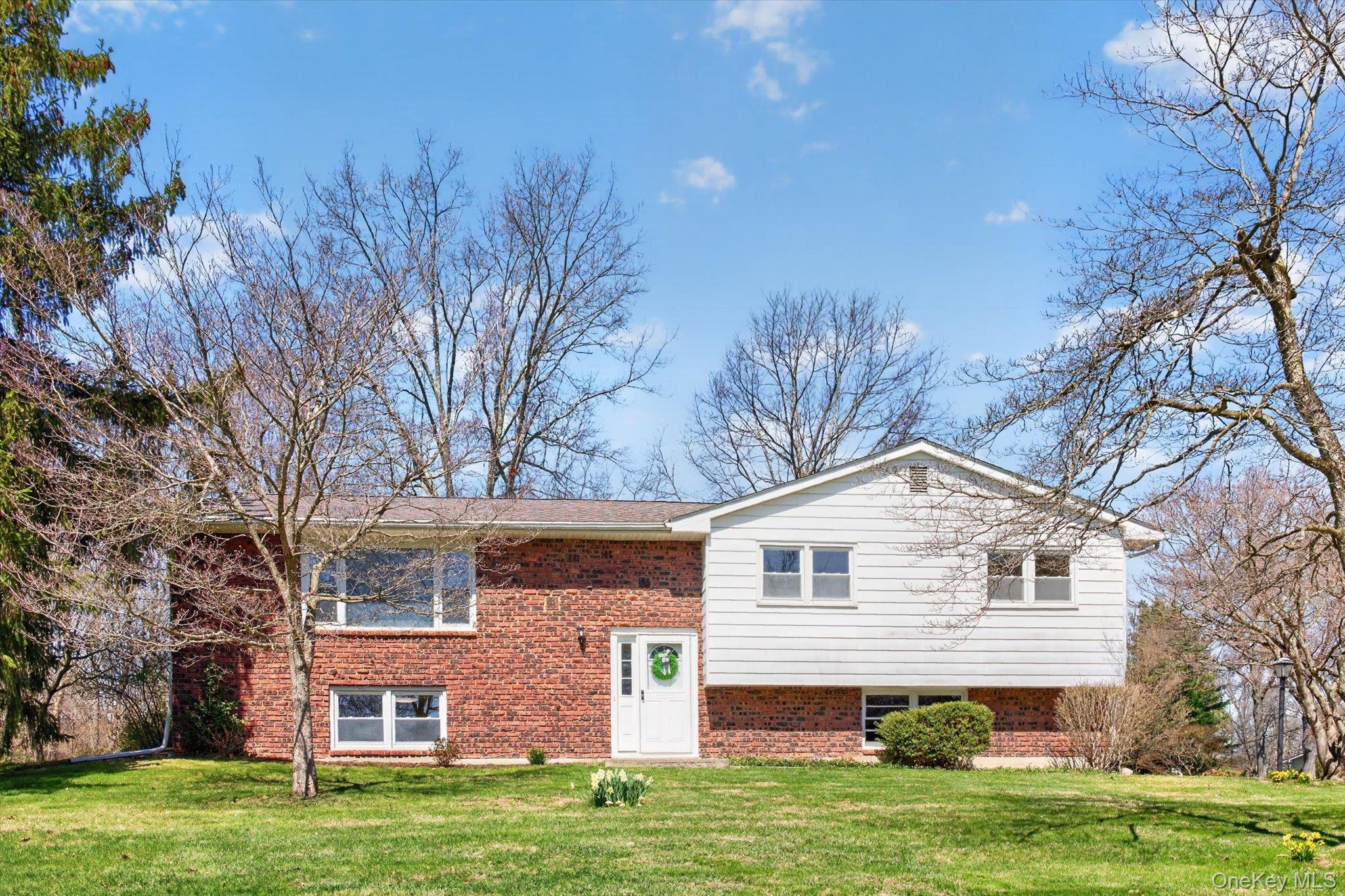 29 Partners Road Wappingers Falls, NY 12590 - Photo 2 of 39