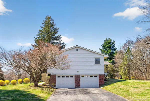 $550,000 | 29 Partners Road, Wappingers Falls, NY 12590