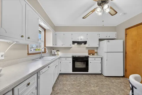 $550,000 | 29 Partners Road, Wappingers Falls, NY 12590