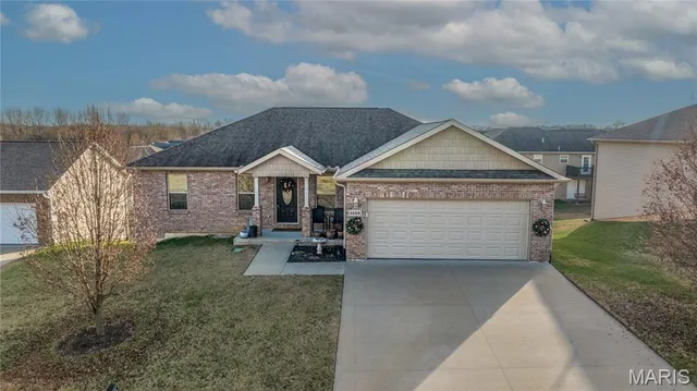 $349,000 | 1559 Enterprise Court, Jackson, MO 63755