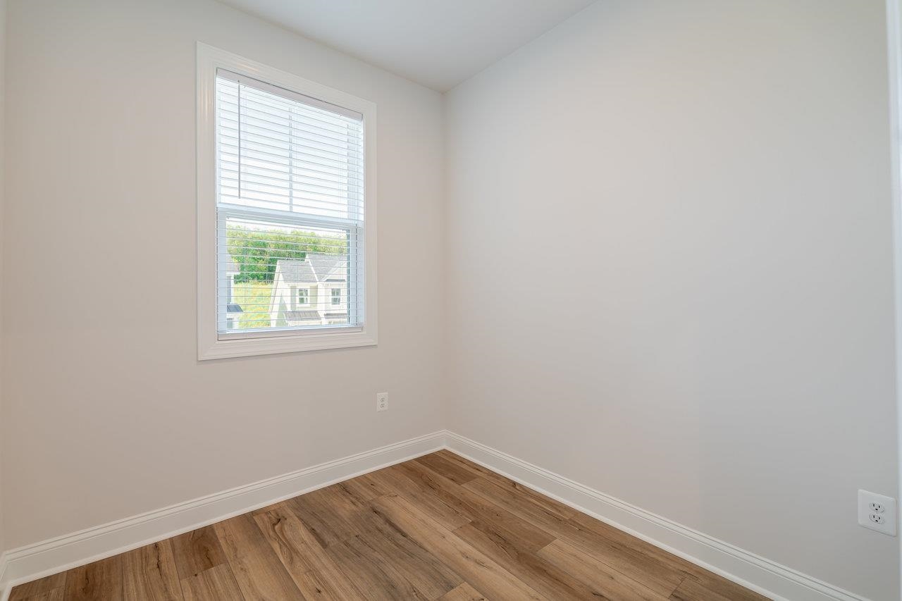 237 Ridgeline Drive Waynesboro, VA 22980 - Photo 39 of 58 Upstairs office