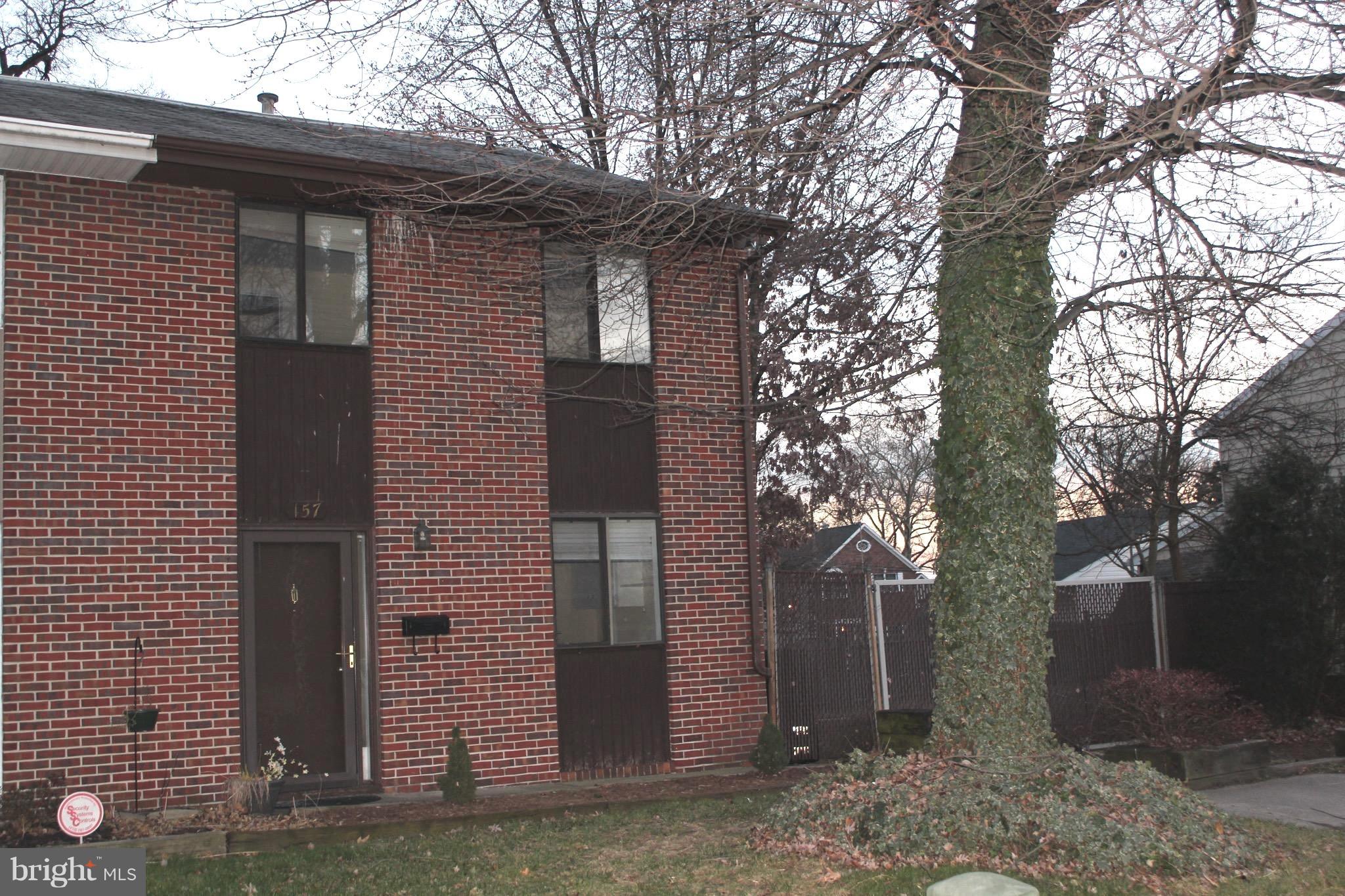 157 Dunlap Road Pasadena, MD 21122 - Photo 1 of 29 Exterior (Front)