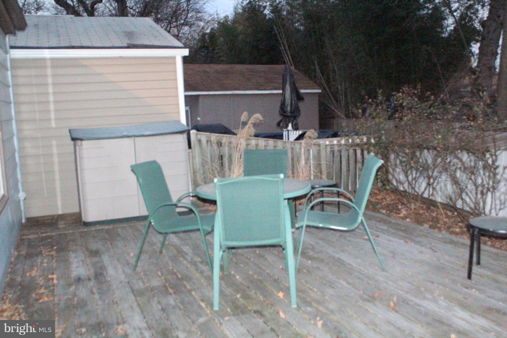 157 Dunlap Road Pasadena, MD 21122 - Photo 16 of 29 Deck!