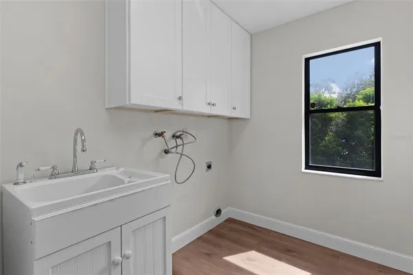 $1,350,000 | 60 Sand Lk Place, Eustis, FL 32726