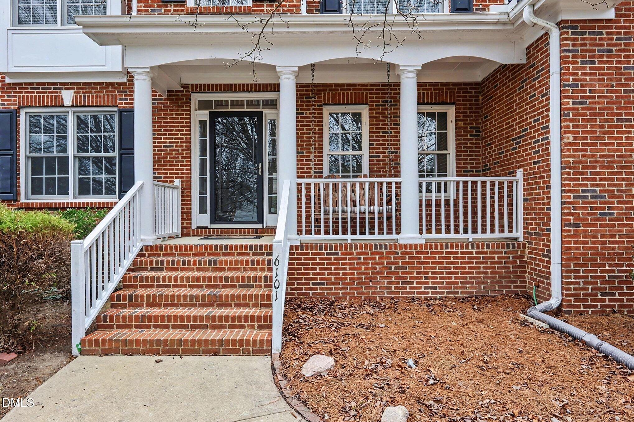 6101 Tiffield Way Wake Forest, NC 27587 - Photo 4 of 40 front view of a house