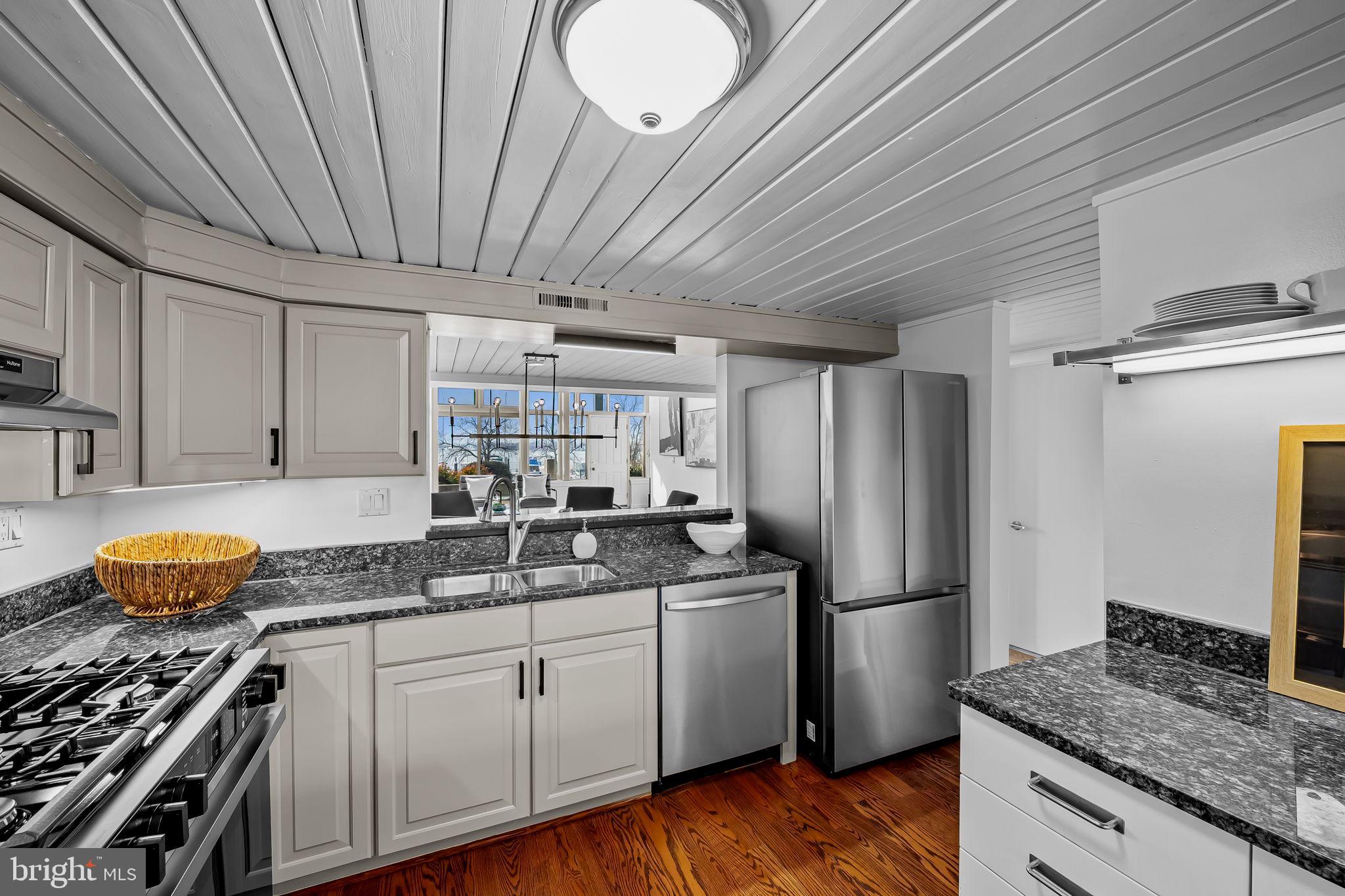 2901 Boston Street, Unit 106 Baltimore, MD 21224 - Photo 16 of 69