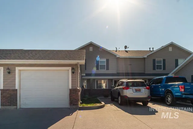 $215,000 | 446 Pheasant Ridge Drive, Chubbuck, ID 83202