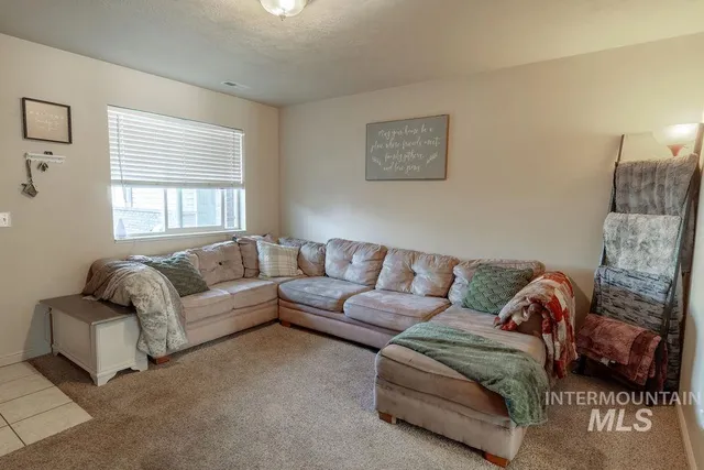 $215,000 | 446 Pheasant Ridge Drive, Chubbuck, ID 83202