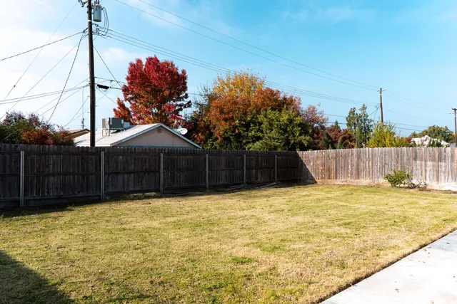 $475,000 | 1303 22nd Avenue, Kingsburg, CA 93631