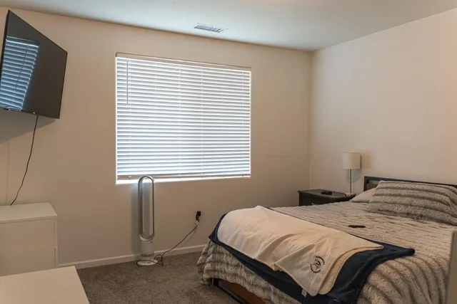 $475,000 | 1303 22nd Avenue, Kingsburg, CA 93631