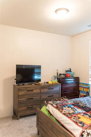 $475,000 | 1303 22nd Avenue, Kingsburg, CA 93631