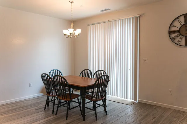 $475,000 | 1303 22nd Avenue, Kingsburg, CA 93631