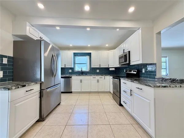 $3,395 | 4628 Doctor Martin Luther King Junior Street North, St. Petersburg, FL 33703