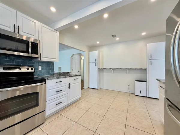 $3,395 | 4628 Doctor Martin Luther King Junior Street North, St. Petersburg, FL 33703