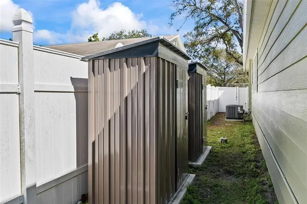 $3,200 | 4628 Doctor Martin Luther King Junior Street North, St. Petersburg, FL 33703