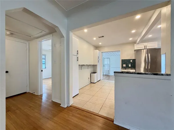 $3,395 | 4628 Doctor Martin Luther King Junior Street North, St. Petersburg, FL 33703
