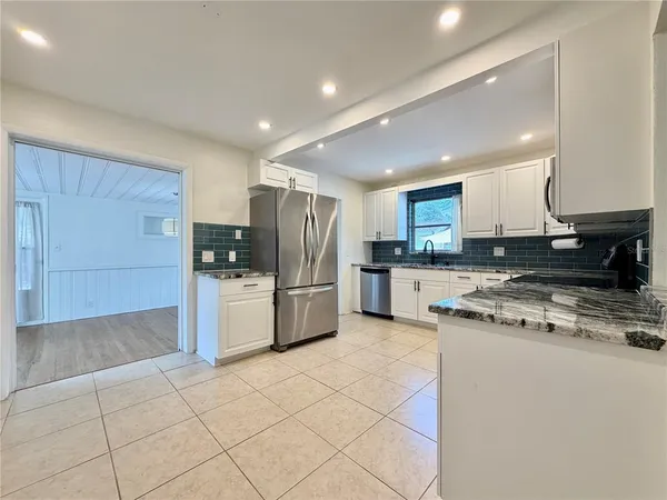 $3,395 | 4628 Doctor Martin Luther King Junior Street North, St. Petersburg, FL 33703