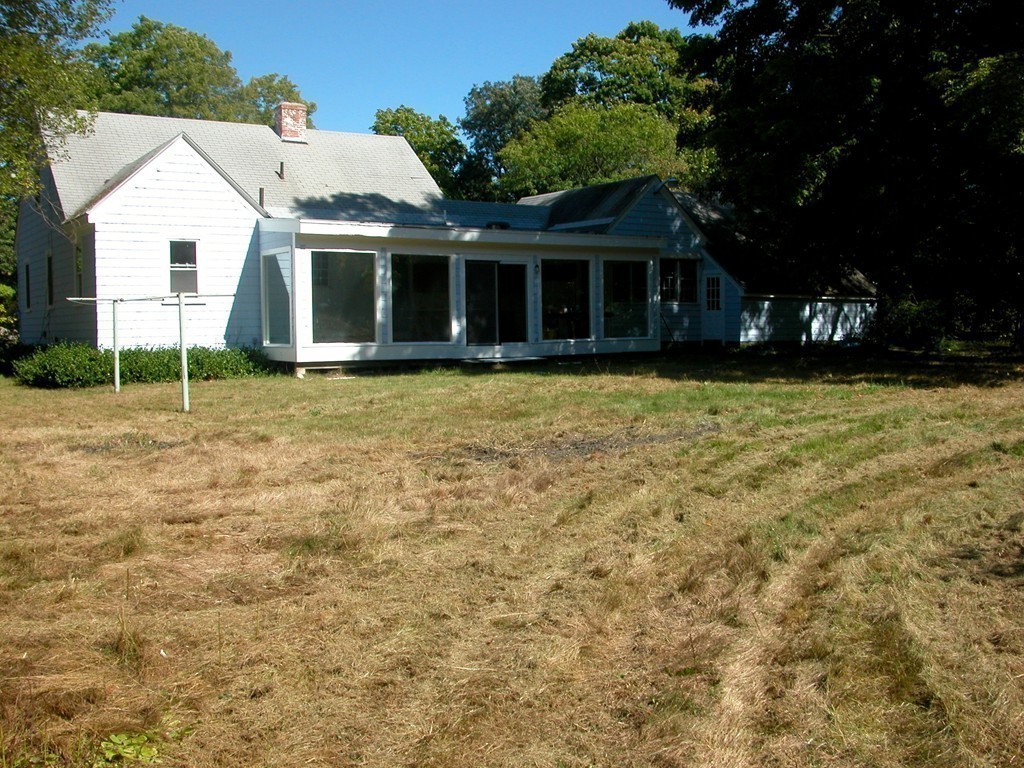 347 Northfield Road Lunenburg, MA 01462 - Photo 7 of 8 Gallery Image 7