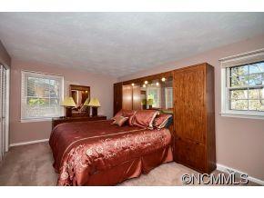 10 Sedgefield Road Candler, NC 28715 - Photo 11 of 19 Gallery Image 11
