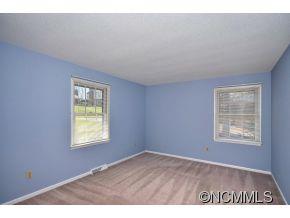 10 Sedgefield Road Candler, NC 28715 - Photo 13 of 19 Gallery Image 13