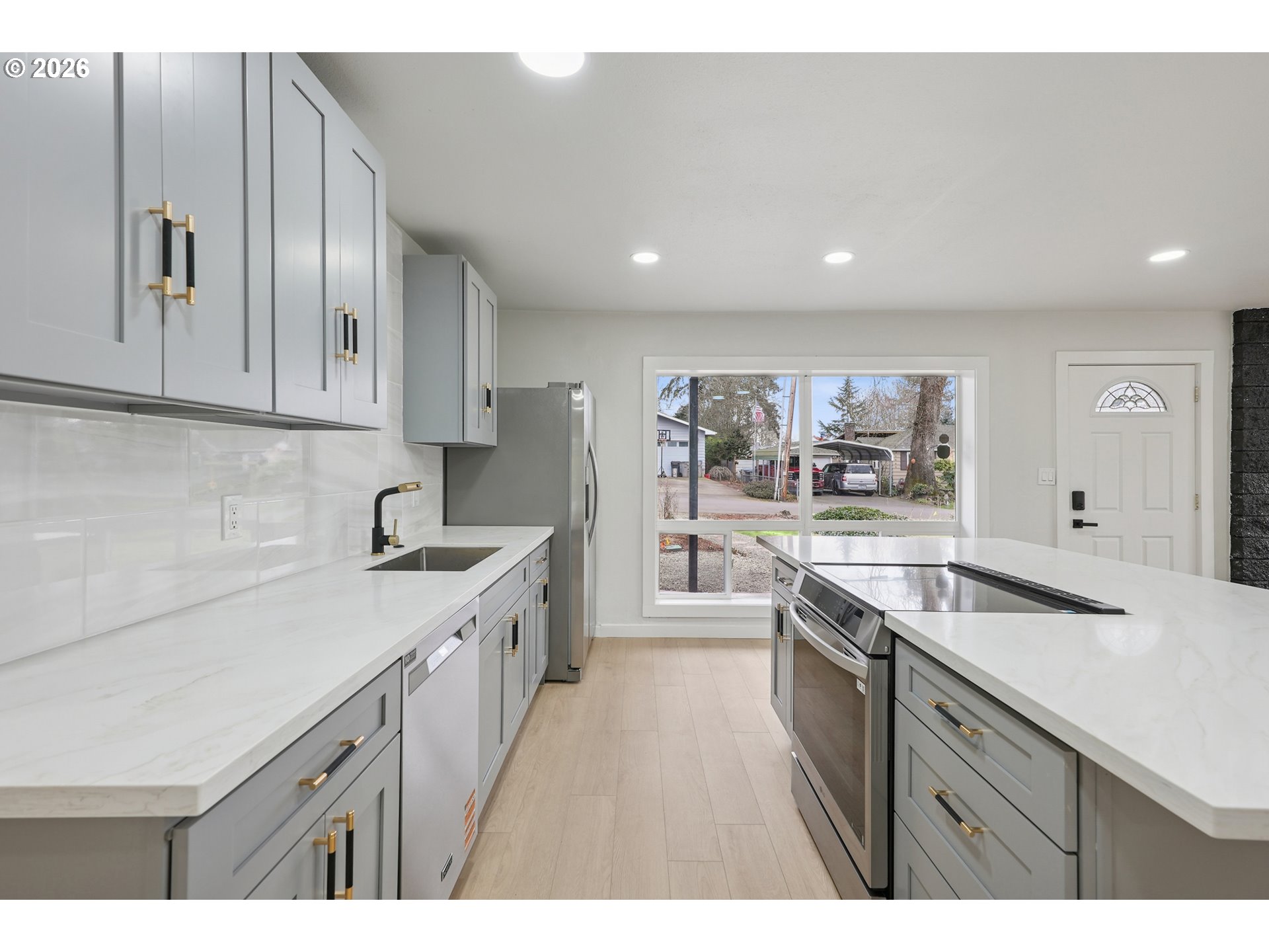 11605 Southwest 95th Avenue Portland, OR 97223 - Photo 14 of 35