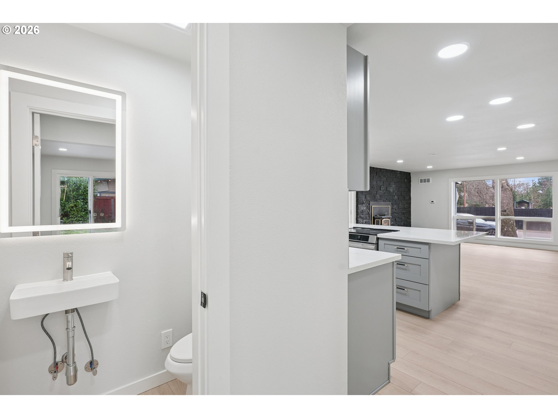 11605 Southwest 95th Avenue Portland, OR 97223 - Photo 15 of 35