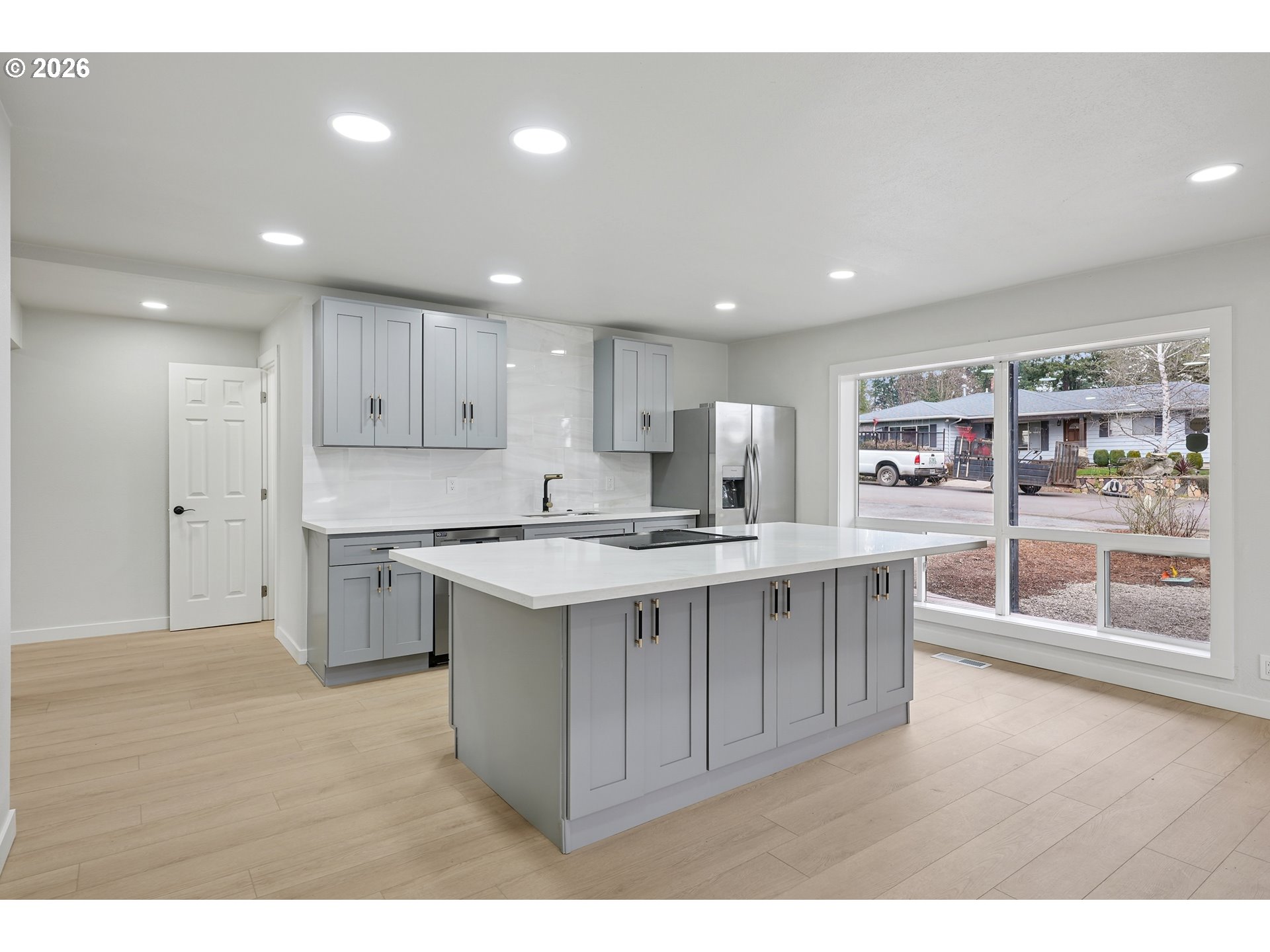 11605 Southwest 95th Avenue Portland, OR 97223 - Photo 10 of 35