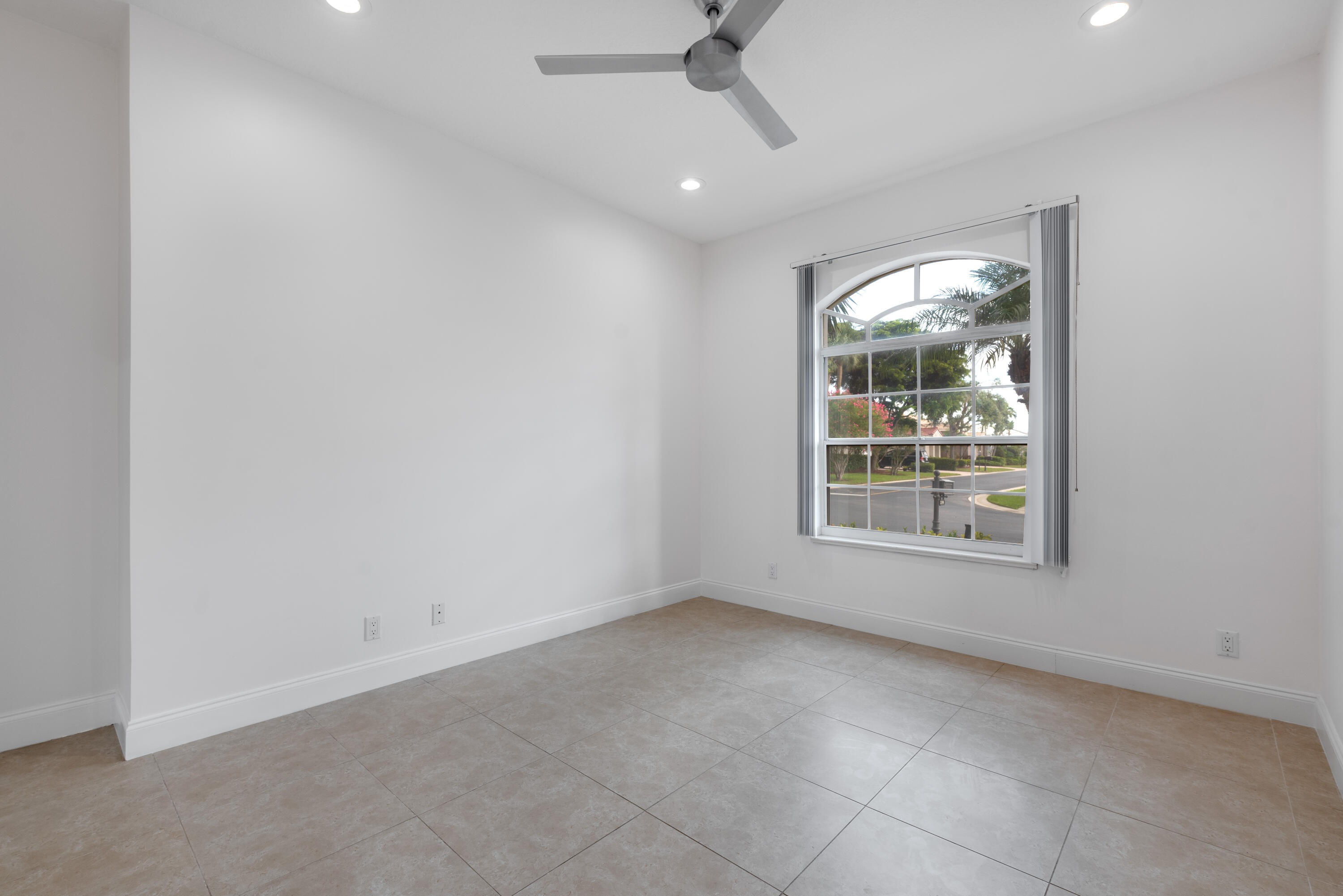 23390 Torre Circle Boca Raton, FL 33433 - Photo 24 of 35 23390 Torre Cir. Boca Raton-19