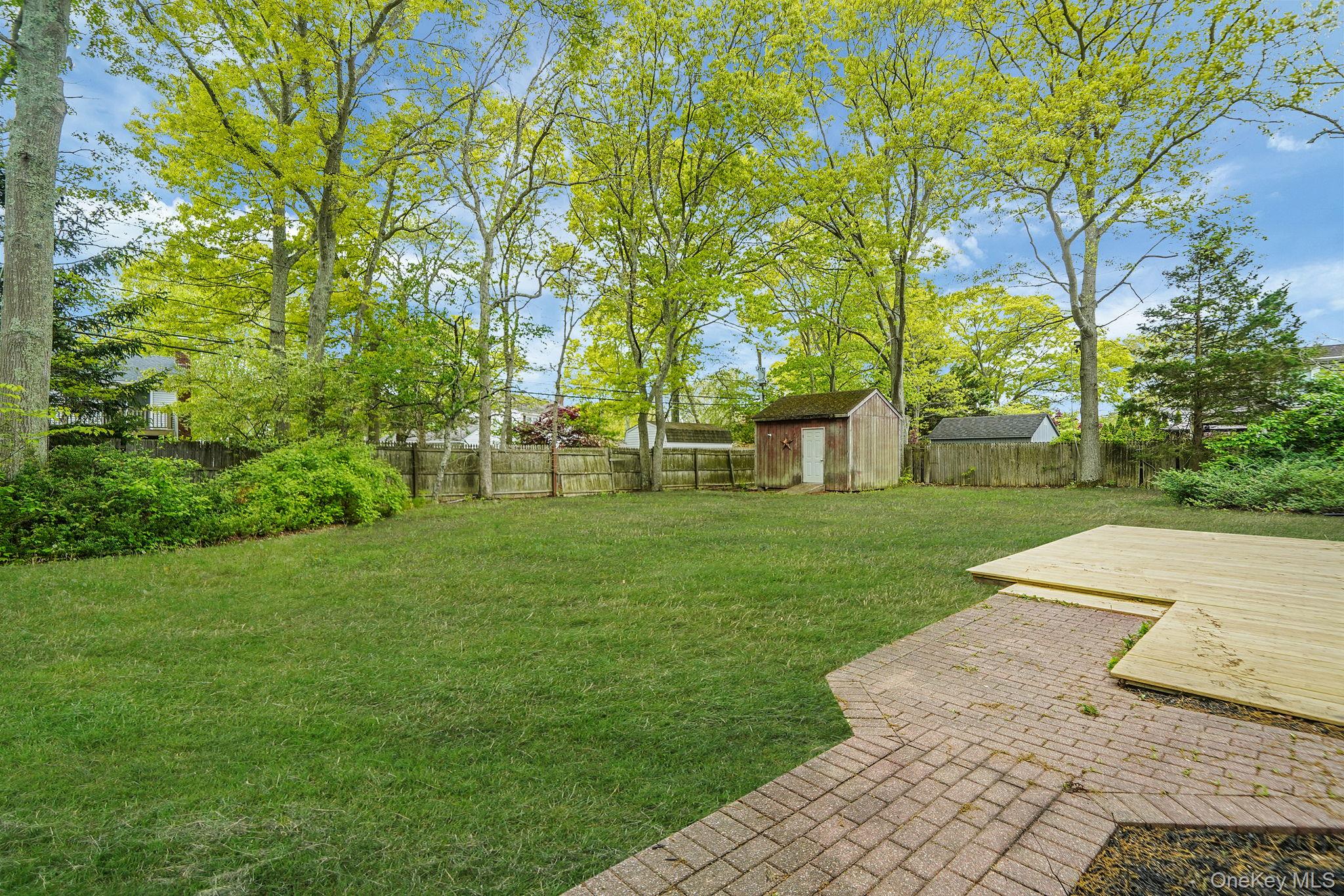 41 Winside Lane Coram, NY 11727 - Photo 33 of 33