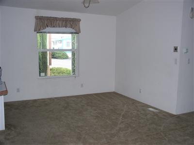 173 Pear Lane, Unit 173P Santa Rosa, CA 95407 - Photo 3 of 4 Dining area.