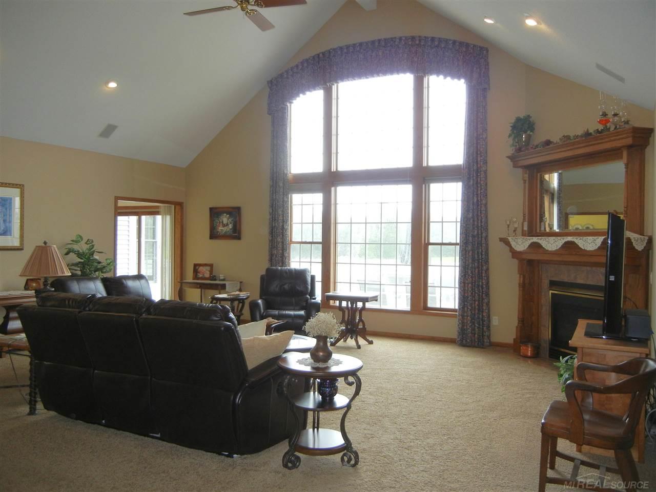 4690 West Bennington Road Owosso, MI 48867 - Photo 9 of 59 31295499-8.JPG
