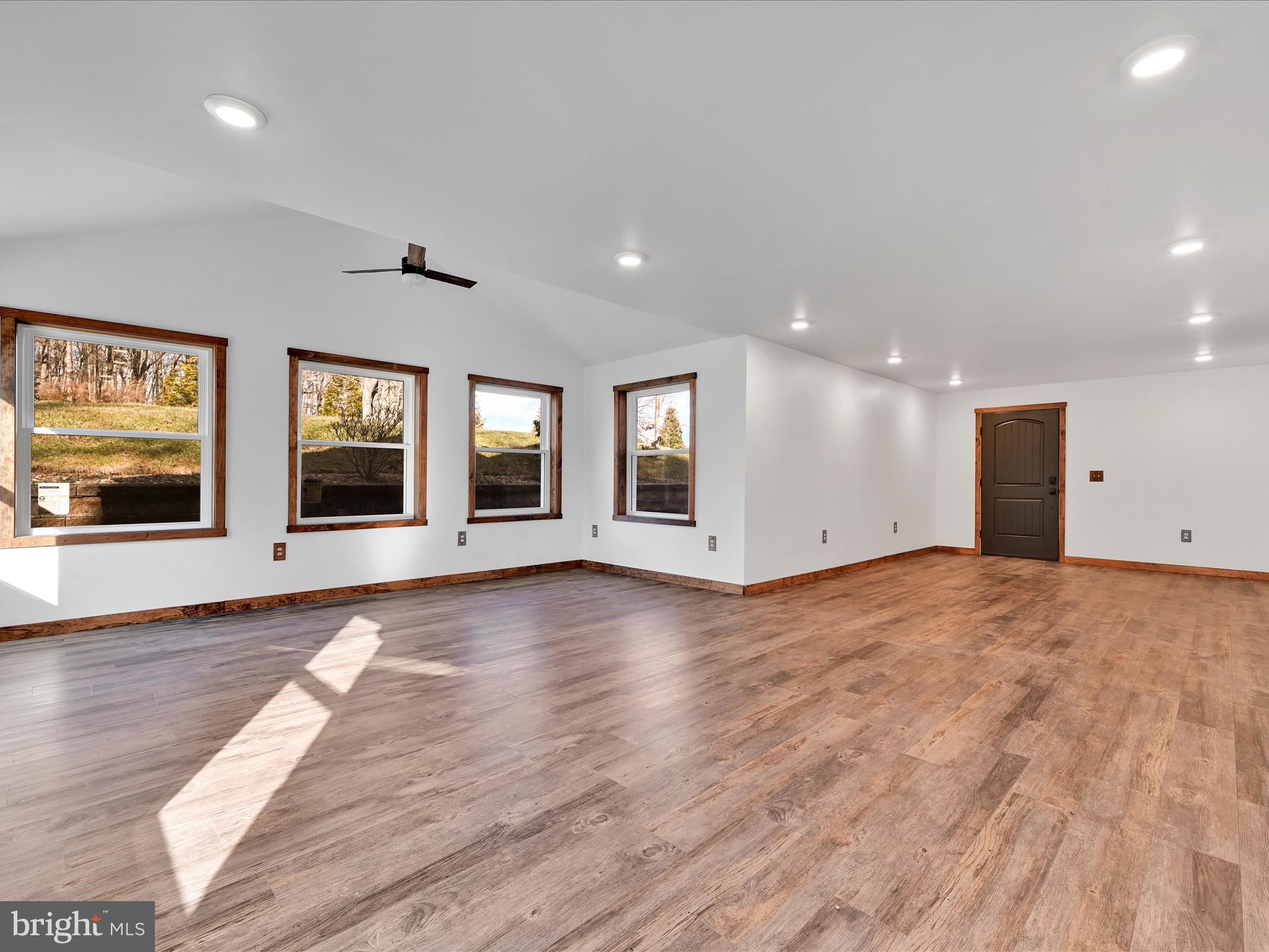 306 Hetzels Church Road Pine Grove, PA 17963 - Photo 14 of 64 Great Room