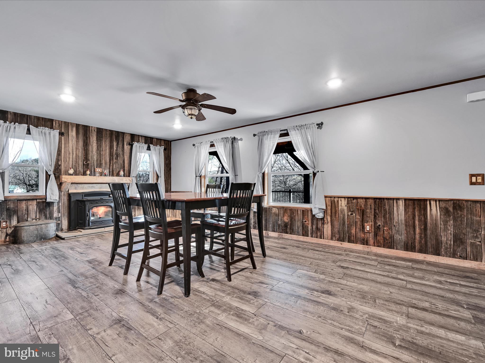 306 Hetzels Church Road Pine Grove, PA 17963 - Photo 3 of 64 Dining Room
