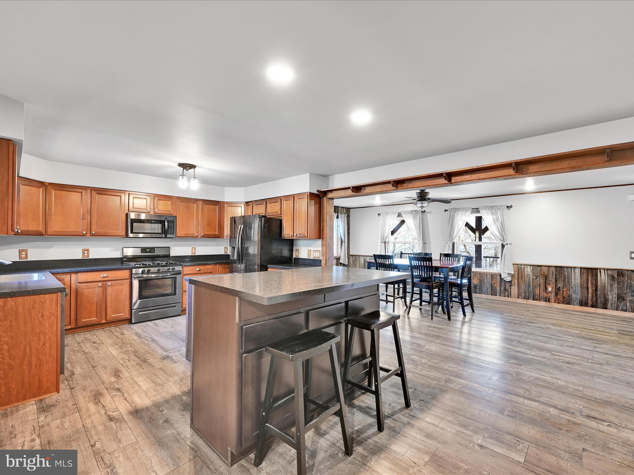 306 Hetzels Church Road Pine Grove, PA 17963 - Photo 6 of 64 Kitchen/Dining