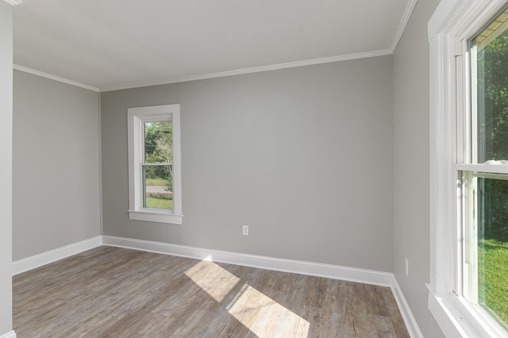 213 Coffey Road Northeast Cleveland, TN 37323 - Photo 7 of 14 Gallery Image 7