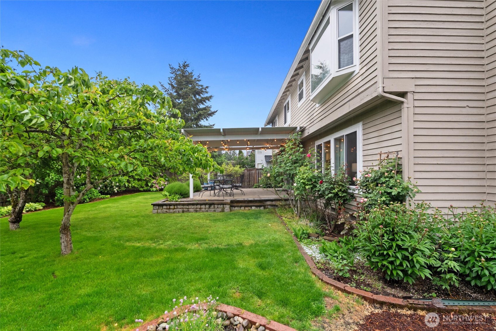 4613 Northeast 19th Street Renton, WA 98059 - Photo 32 of 40 Gallery Image 32