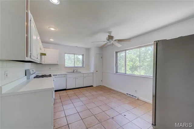 $2,600 | 1219 Blairshire Drive, Ballwin, MO 63011