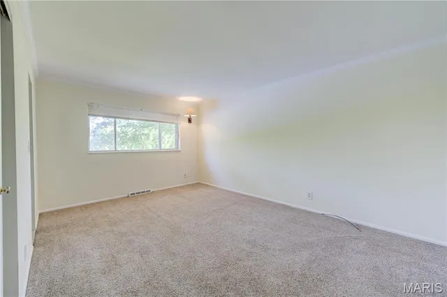 $2,600 | 1219 Blairshire Drive, Ballwin, MO 63011