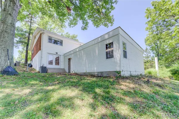 $2,500 | 1219 Blairshire Drive, Ballwin, MO 63011