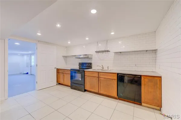 $2,500 | 1219 Blairshire Drive, Ballwin, MO 63011