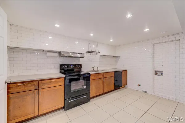 $2,500 | 1219 Blairshire Drive, Ballwin, MO 63011