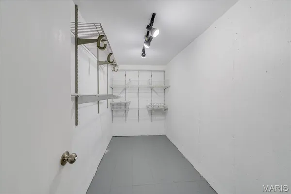 $2,500 | 1219 Blairshire Drive, Ballwin, MO 63011